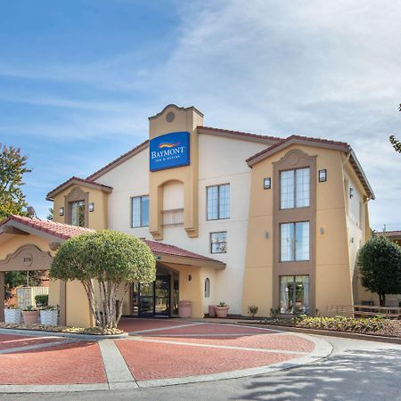 Budget Inn & Suite Atlanta Marietta Stadium מראה חיצוני תמונה