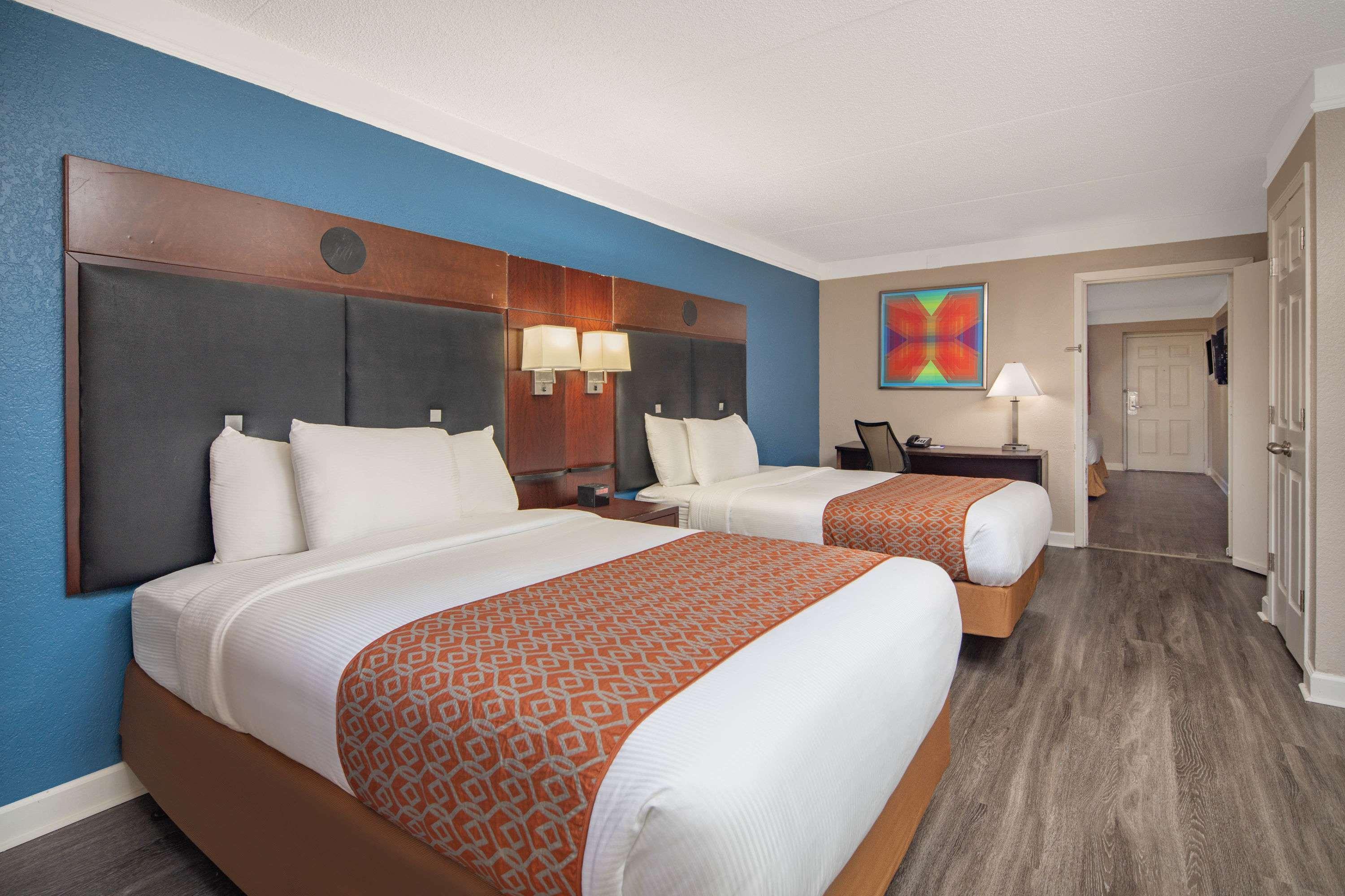 Budget Inn & Suite Atlanta Marietta Stadium מראה חיצוני תמונה